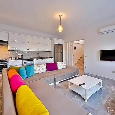 فندق Charming With Private Pool In