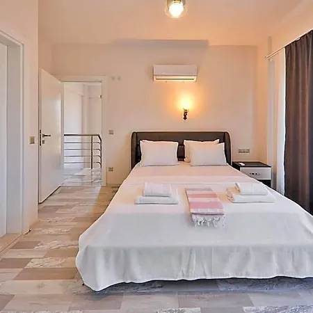 فندق Charming With Private Pool In كاس